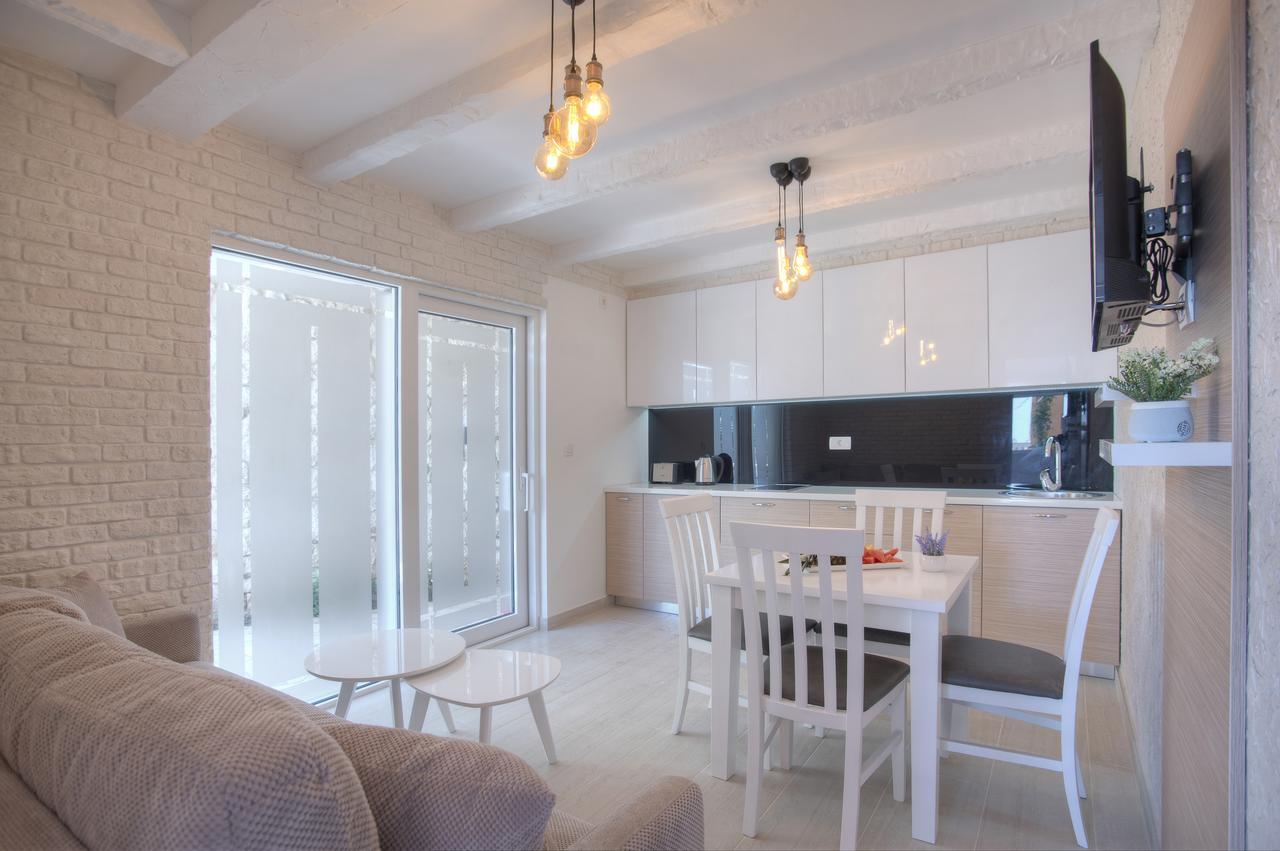 Apartments Dzaleta Светі-Стефан Екстер'єр фото